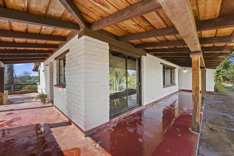 2147 Sunset Dr, Escondido, CA 92025 photo 10