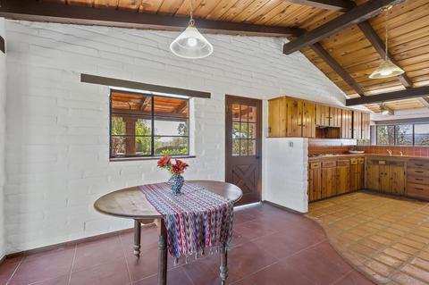 2147 Sunset Dr, Escondido, CA 92025 photo 20