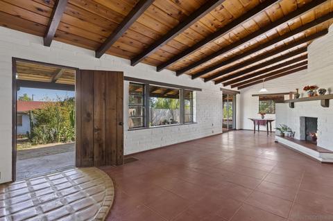 2147 Sunset Dr, Escondido, CA 92025 photo 13