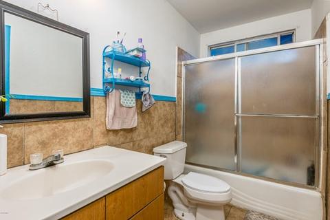 211 Cuesta Del Mar Dr, Oxnard, CA 93033 photo 3