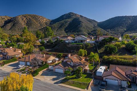 14551 Deverill Dr, El Cajon, CA 92021 photo 4