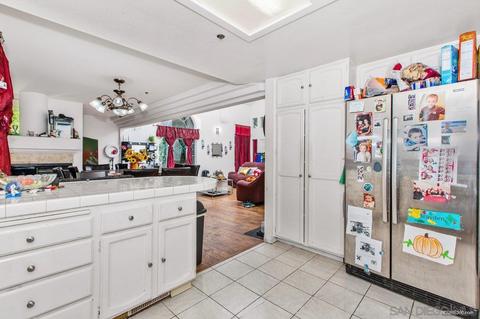 3892 Settineri Ln, Spring Valley, CA 91977 photo 10