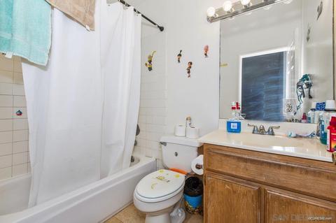 3892 Settineri Ln, Spring Valley, CA 91977 photo 14