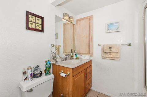 3892 Settineri Ln, Spring Valley, CA 91977 photo 11
