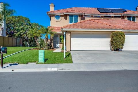 3530 Hastings Dr, Carlsbad, CA 92010 photo 2