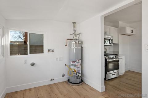 386 E 16th St, San Bernardino, CA 92404 photo 21