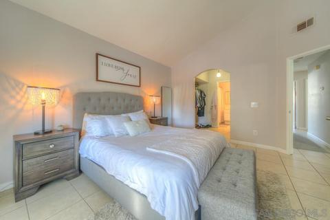 30591 Hollyberry Ln, Temecula, CA 92591 photo 13