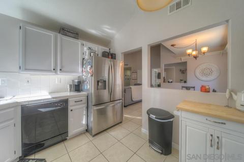 30591 Hollyberry Ln, Temecula, CA 92591 photo 10