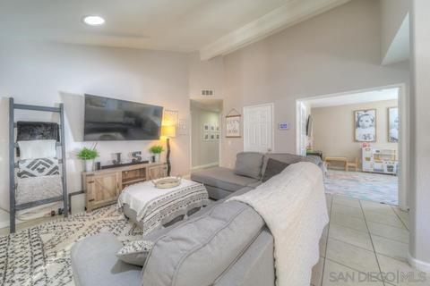 30591 Hollyberry Ln, Temecula, CA 92591 photo 5