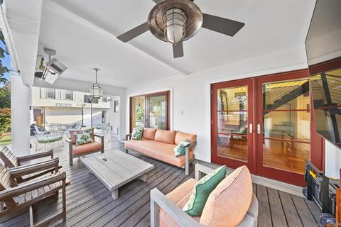 671 B Ave, Coronado, CA 92118 photo 12