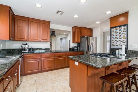 1577 S Maple St, Escondido, CA 92025 photo 1