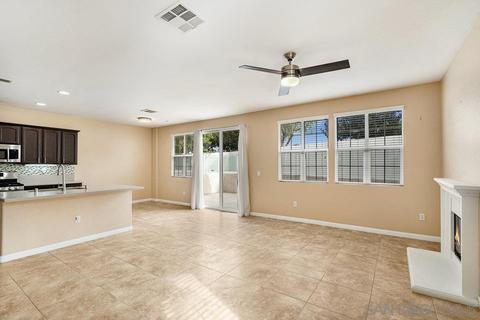 318 Dolphin Ln #2, Oceanside, CA 92058 photo 6