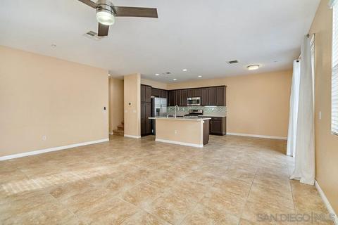 318 Dolphin Ln #2, Oceanside, CA 92058 photo 12