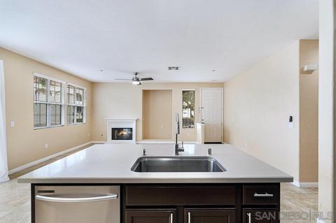 318 Dolphin Ln #2, Oceanside, CA 92058 photo 14