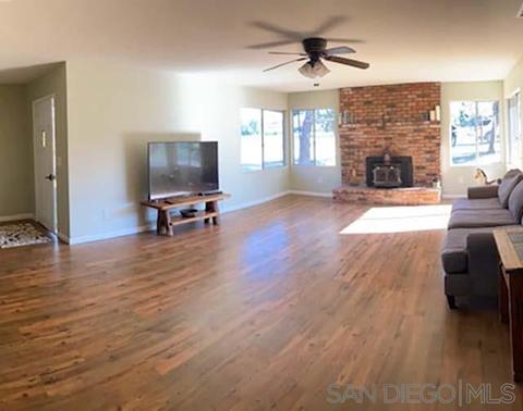 384 Sawday, Ramona, CA 92065 photo 4