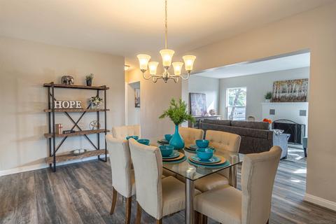 2264 Dryden Rd, El Cajon, CA 92020 photo 10