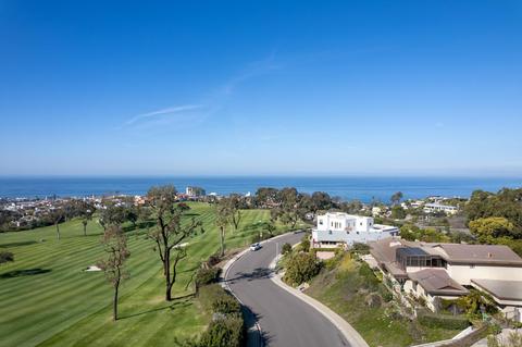 7433 Fairway Rd, La Jolla, CA 92037 photo 2