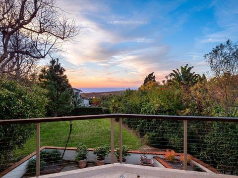 2640 Inyaha Ln, La Jolla, CA 92037 photo 4