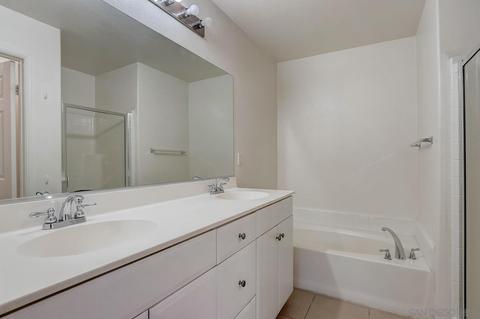8795 Bright Ct #5, Santee, CA 92071 photo 4