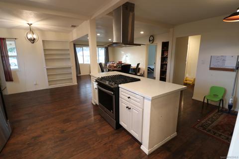 4103 69th St, La Mesa, CA 91941 photo 2