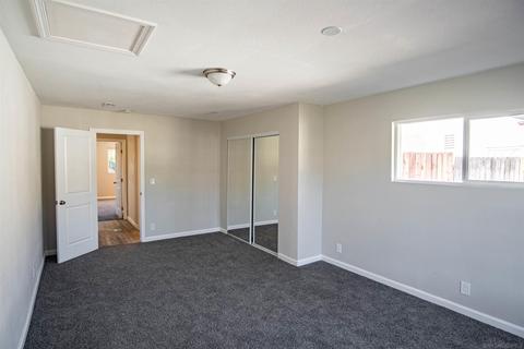 1834 Debra Ln, Vista, CA 92084 photo 19