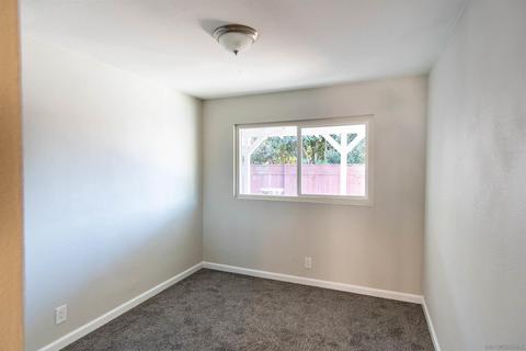 1834 Debra Ln, Vista, CA 92084 photo 8