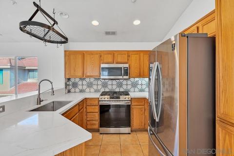 164 River Rock, Santee, CA 92071 photo 9