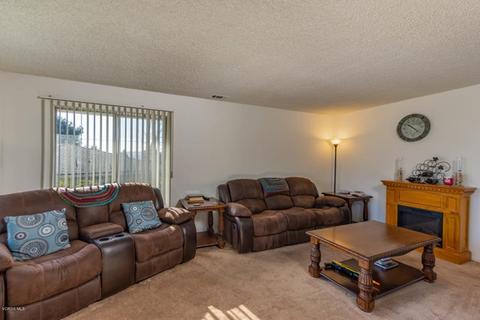 55 Calle Vis, Camarillo, CA 93010 photo 2
