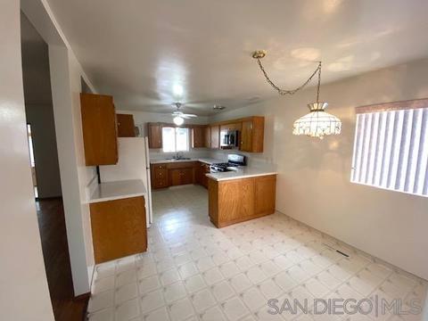 7608 El Paso St, La Mesa, CA 91942 photo 4