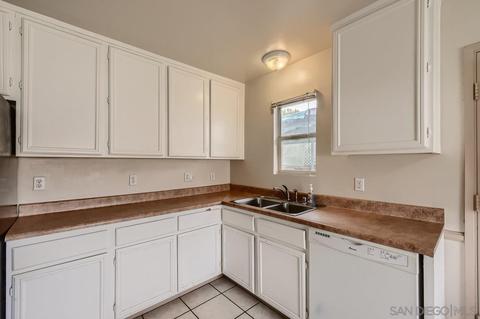 10359 El Toro Ln, Santee, CA 92071 photo 7