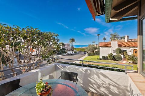 7945 Saint Louis Ter, La Jolla, CA 92037 photo 3