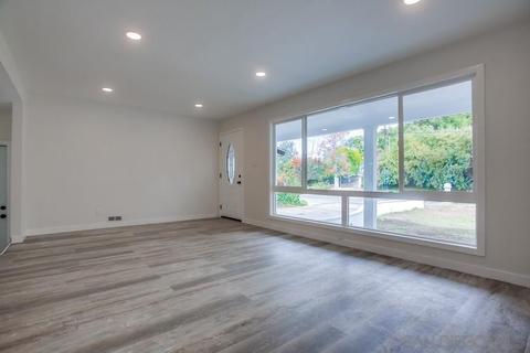1001 Eucalyptus Ave, Vista, CA 92084 photo 8