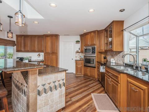 3967 Wooster Dr, Oceanside, CA 92056 photo 12