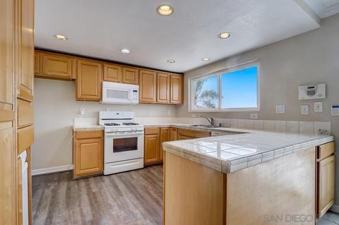 1288 Bates Ln, El Cajon, CA 92021 photo 4
