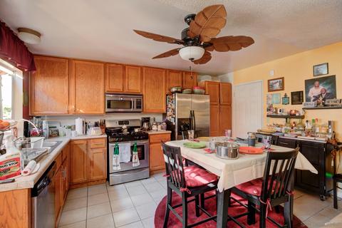 1038 E Gladwick St, Carson, CA 90746 photo 24