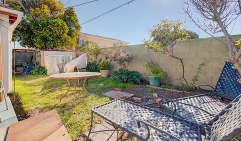 1038 E Gladwick St, Carson, CA 90746 photo 28