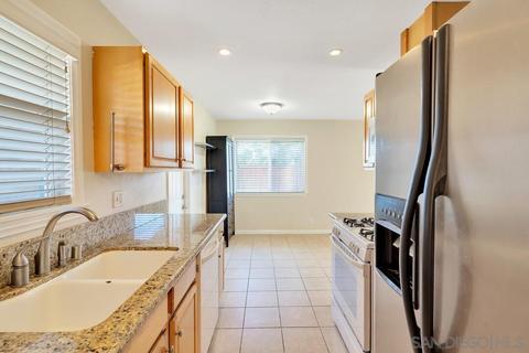 9571 Lutheran Way, Santee, CA 92071 photo 10