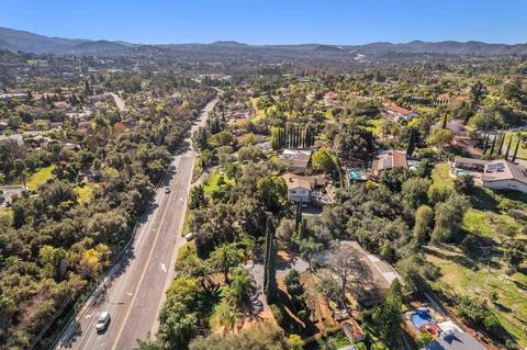 490 Bear Valley Pkwy, Escondido, CA 92025 photo 34