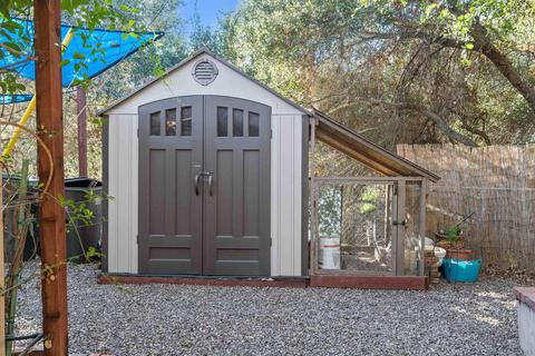 490 Bear Valley Pkwy, Escondido, CA 92025 photo 28