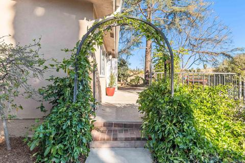 490 Bear Valley Pkwy, Escondido, CA 92025 photo 40