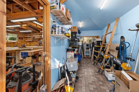 490 Bear Valley Pkwy, Escondido, CA 92025 photo 48