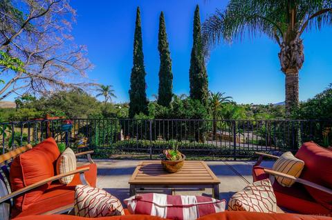 490 Bear Valley Pkwy, Escondido, CA 92025 photo 6