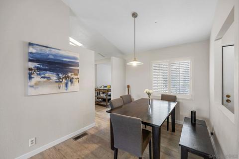 4462 Sapphire Ln, Oceanside, CA 92056 photo 10