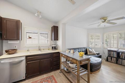 4462 Sapphire Ln, Oceanside, CA 92056 photo 14
