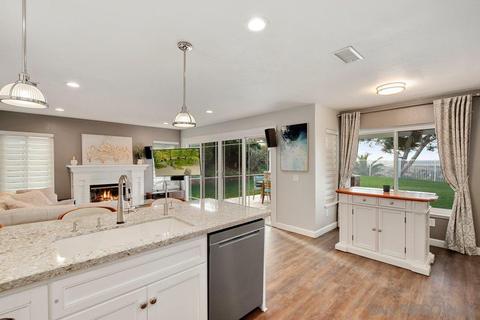 1137 Masterpiece Dr, Oceanside, CA 92057 photo 3