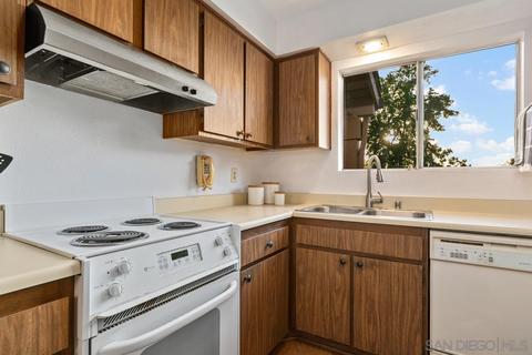 4393 Albatross Way, Oceanside, CA 92057 photo 8