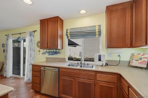 353 Franciscan Way, Oceanside, CA 92057 photo 8