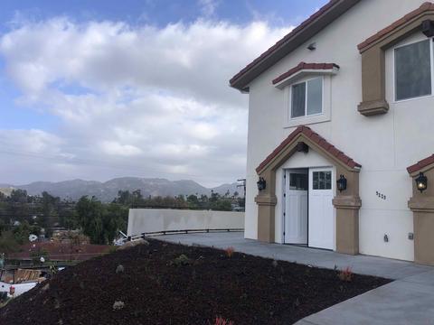 9229 Rickie Rd, Lakeside, CA 92040 photo 2