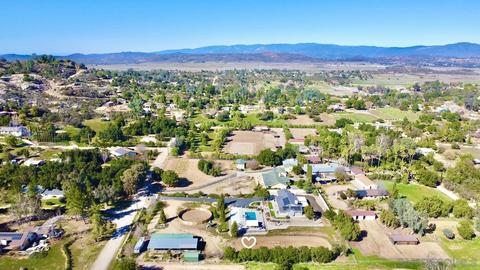 15775 Thomas Paine Dr, Ramona, CA 92065 photo 3