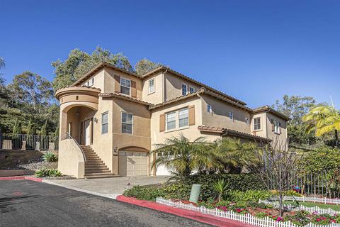 8180 Gilman Ct, La Jolla, CA 92037 photo 1